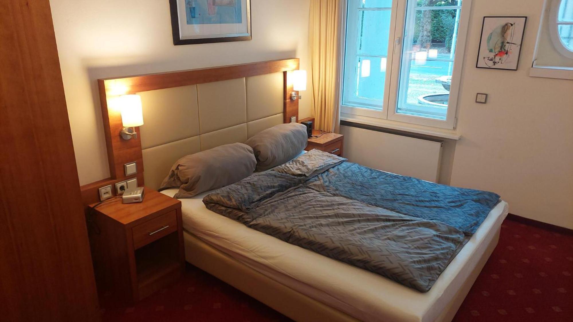 Die Villa, Zimmer 17, Dz Leverkusen Luaran gambar