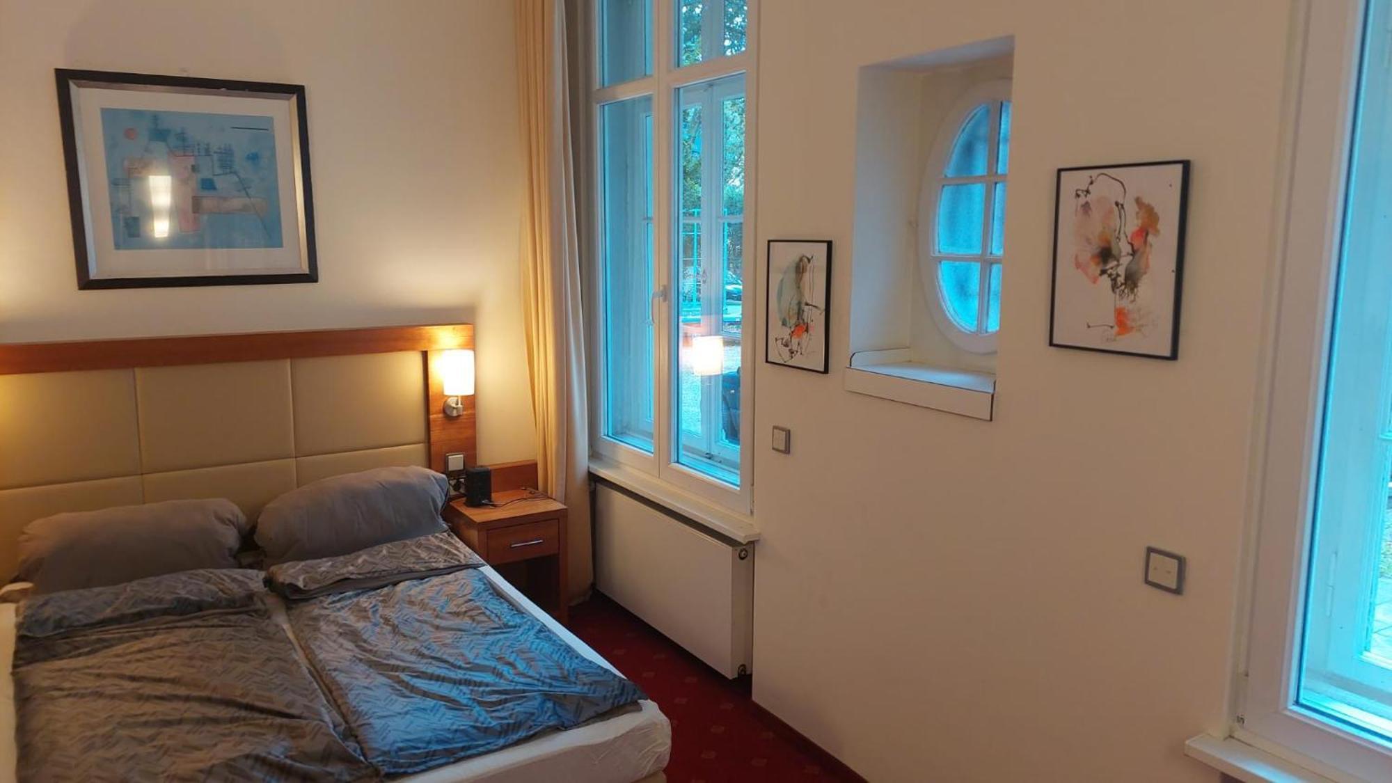 Die Villa, Zimmer 17, Dz Leverkusen Luaran gambar